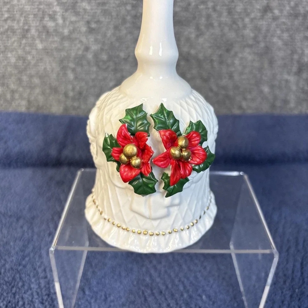 Christmas Holly Bell Vintage 6